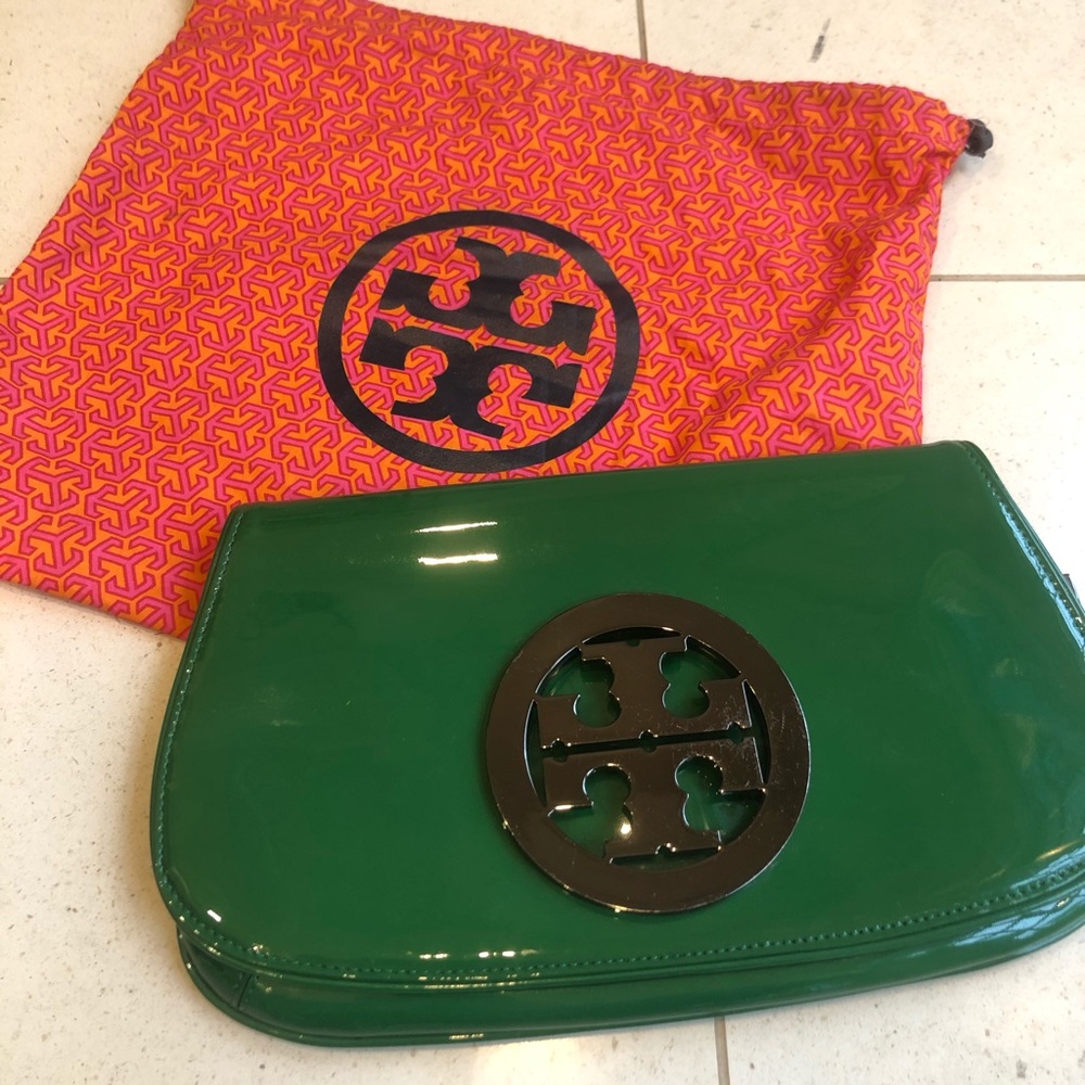 Tory Burch Kelly Green Patent Leather Clutch